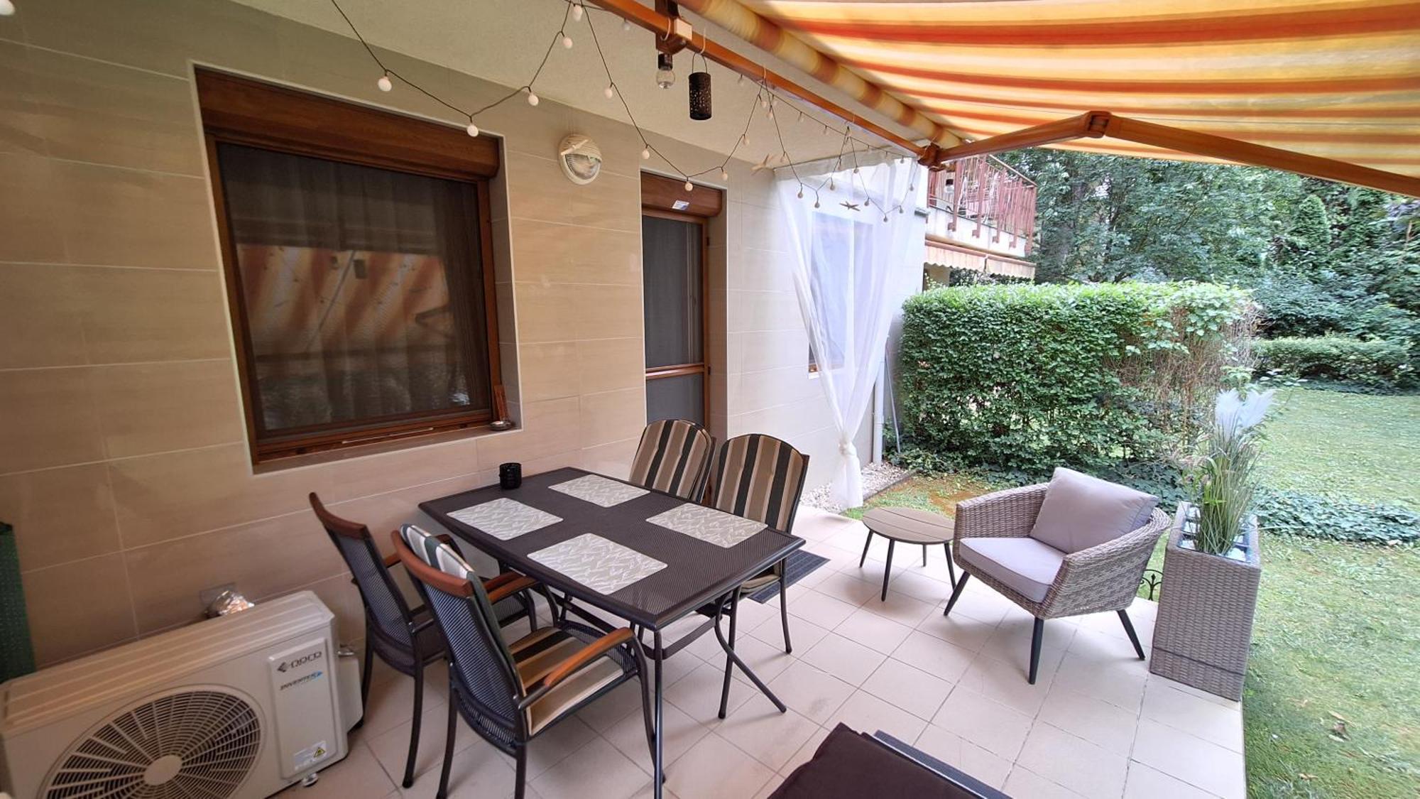 Sunny Apartman Siofok Luaran gambar