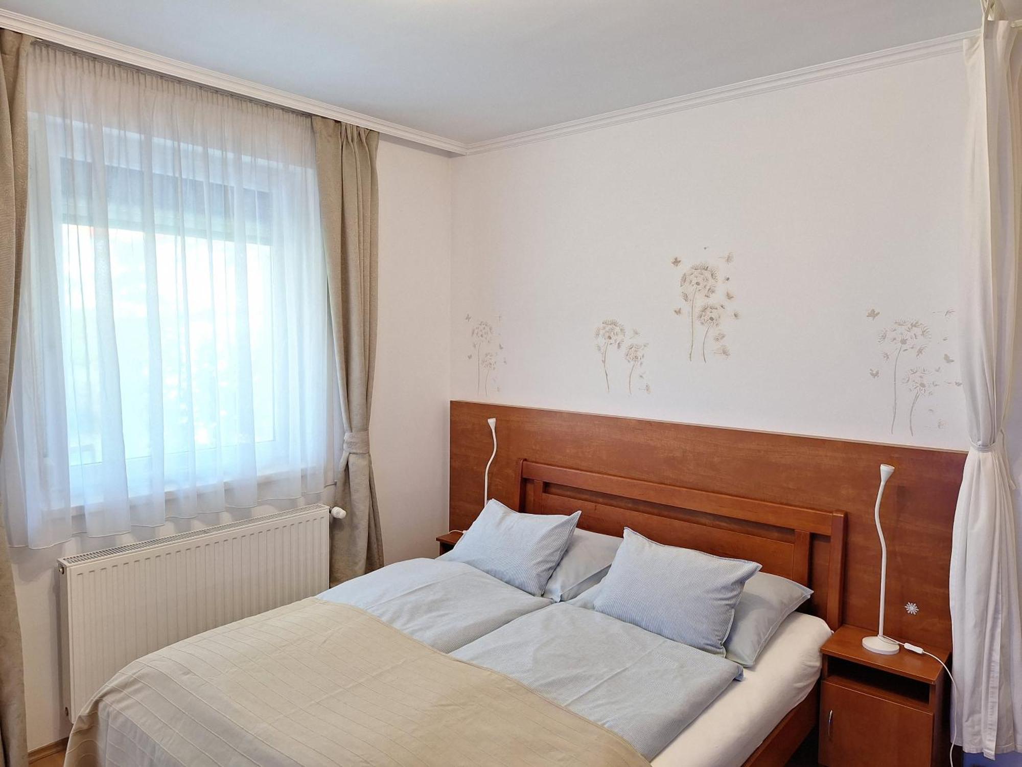Sunny Apartman Siofok Luaran gambar