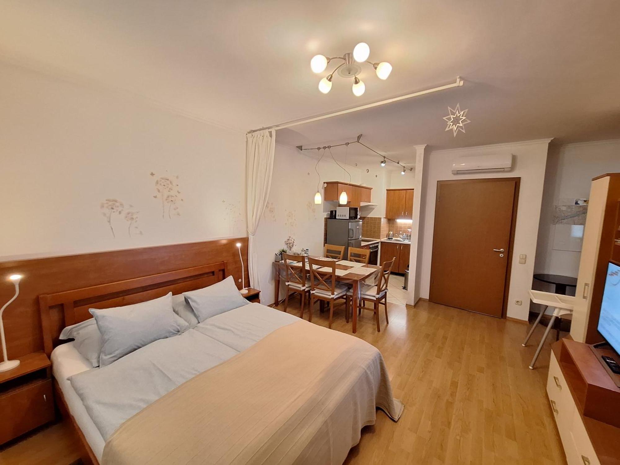 Sunny Apartman Siofok Luaran gambar